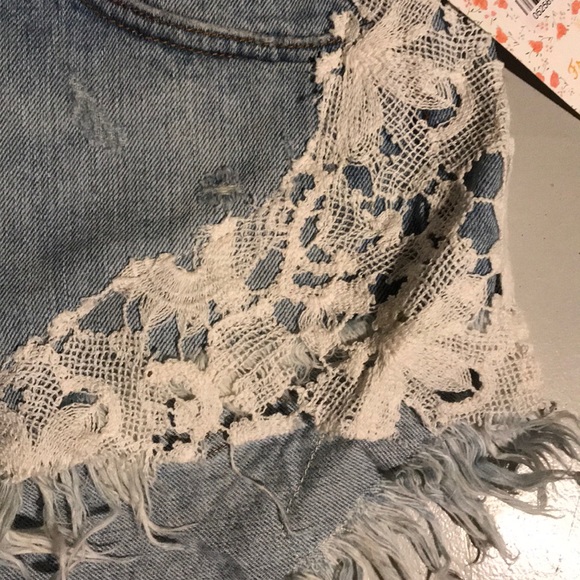 jean shorts - Picture 3 of 3